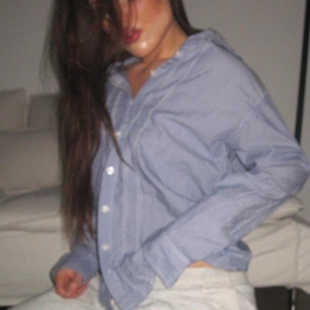 American Eagle Outfitters Blue and White Striped Button-Up Shirt